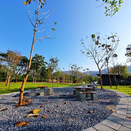 Отель The Wild Khao Yai Klang Dong Экстерьер фото