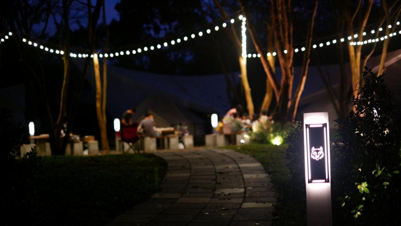 Отель The Wild Khao Yai Klang Dong Экстерьер фото